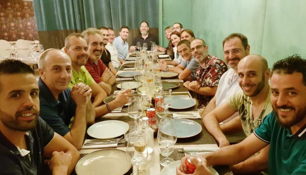 Cena de verano extraordinaria – mandos de Barcelona