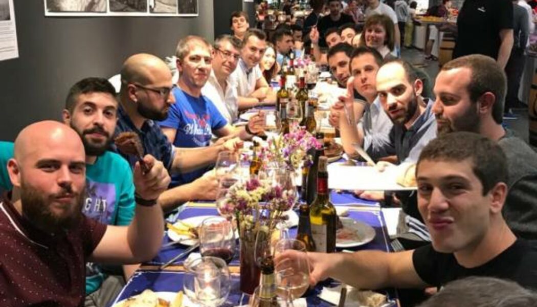Cena de verano Bilbao (099) y Leioa (037)