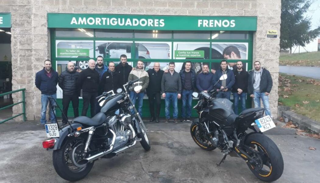 ESTRENAMOS LOS PRIMEROS CURSO DE MOTO EN FEU VERT.