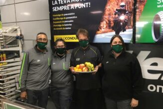 «Ramses, nuestro querido gato, nos dijo que hoy la manzana no es pecado». El Prat