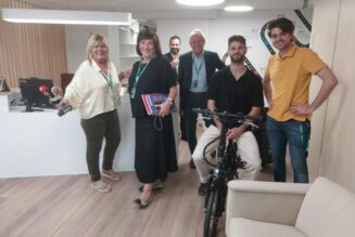 Eduardo y Nazar ya tienen su bicicleta eléctrica plegable