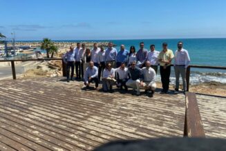 ???????? Barbacoa, baños y buen equipo: Levante Norte se reúne entre sonrisas y estrategia