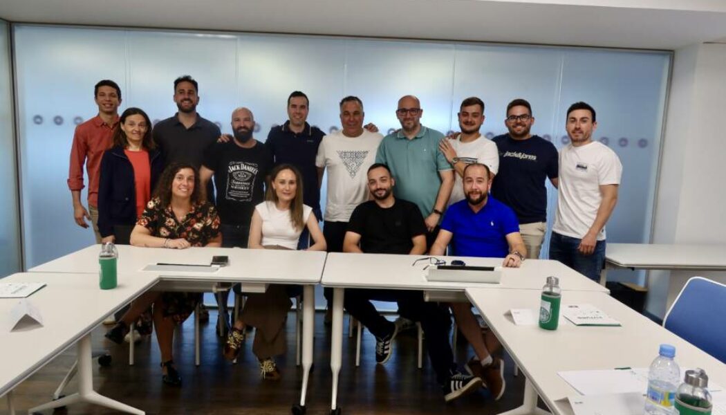 Escuela de Mandos 2026: Lo que no viene en los libros