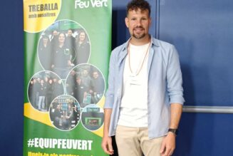 Eduard Oliveras, embajador del Equipo Feu Vert en la jornada “Busco Feina” de Vilablareix
