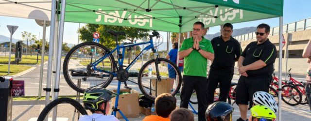 Elda repite: el Taller de Bicicletas de Fundación Feu Vert vuelve a la Semana de la Movilidad